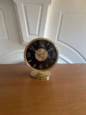 Citizen Gold and Black Round Table Clock